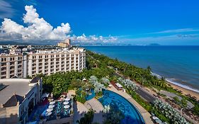 Crowne Plaza Resort Sanya Bay 5 *